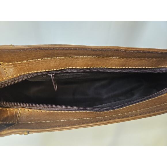 Vintage Brown Leather Tooled Floral Purse - Flap Snap Closure Rugero Horse Roses - Picture 15 of 16